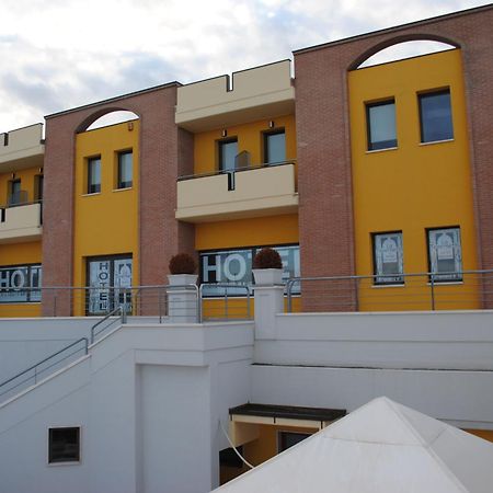 Hotel La Tavernetta Campobasso Kültér fotó