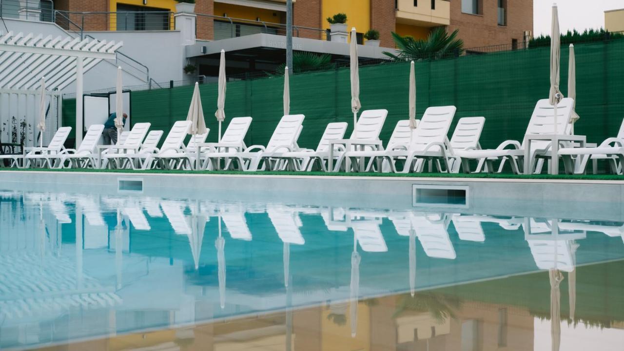 Hotel La Tavernetta Campobasso Kültér fotó