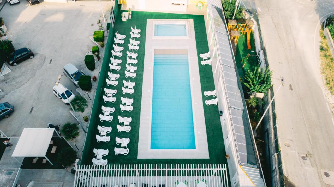 Hotel La Tavernetta Campobasso Kültér fotó