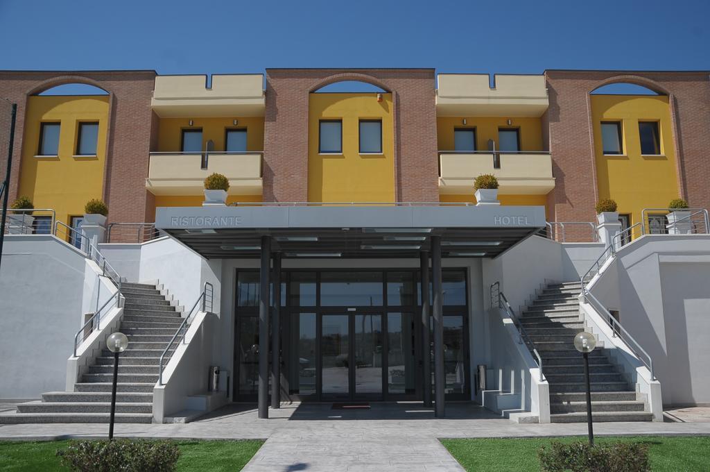 Hotel La Tavernetta Campobasso Kültér fotó