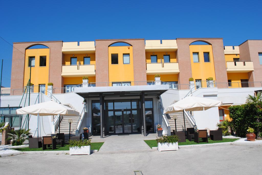 Hotel La Tavernetta Campobasso Kültér fotó